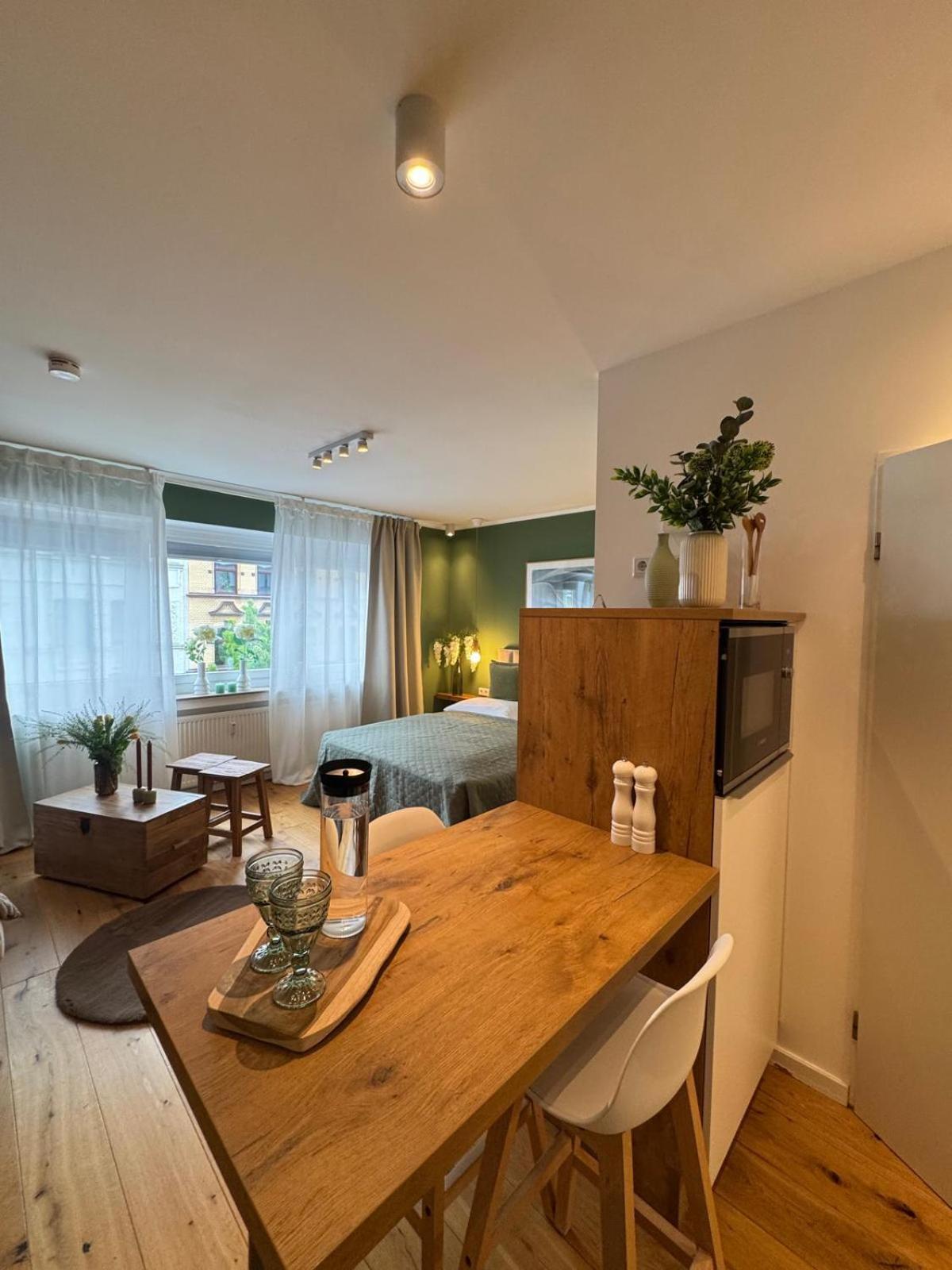 Nettes Appartment In Duesseldorf-Derendorf - Stylisch + Gemuetlich Luaran gambar