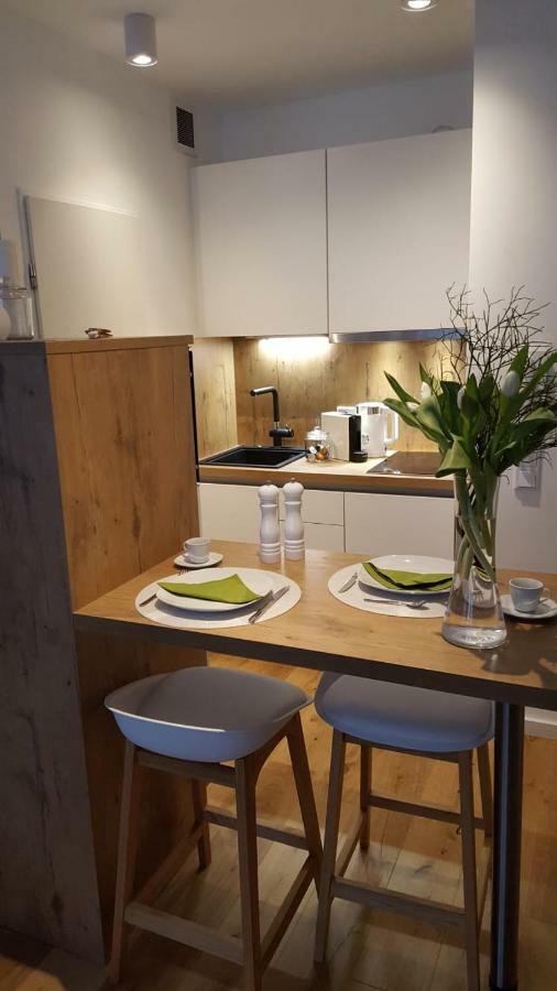 Nettes Appartment In Duesseldorf-Derendorf - Stylisch + Gemuetlich Luaran gambar